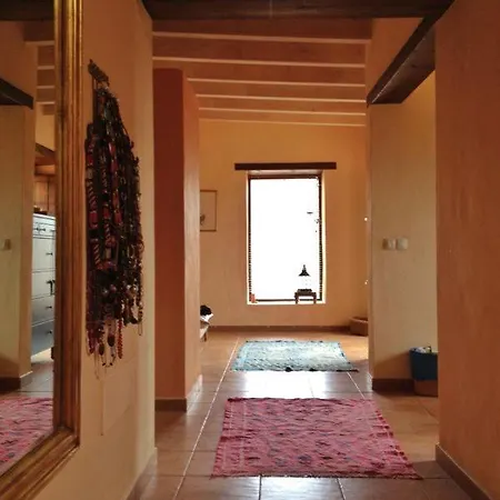 Деревянный коттедж Casa Yeya